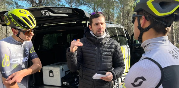 INTERVIEW MET COACH CARLES TUR